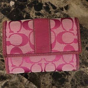 Coach, genuine, leather signature, canvas, pink wallet